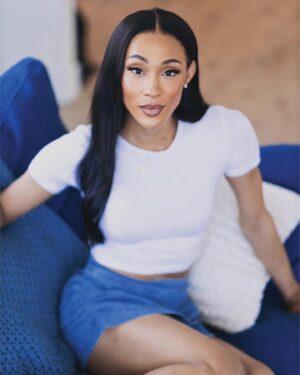 Michaela Jaé Rodriguez Instagram - Sul Sul!  #MichaelaJaé x #TheSims 

Here are some BTS pics by: @monroe.media @jmnroe for #HowISims @thesims