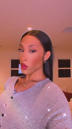 Michaela Jaé Rodriguez Instagram - #Pretty. #Soft. And…. #Lazy AF 😩🙄 

Just tired. All shade to myself, but the hands are there … I think 🤔 

I need to start practicing again uuuuggghhh 

#cozy