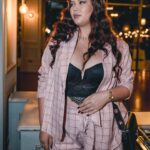 Michelle Carvalho Instagram - Que les parece mi look @shein_chile #SHEINgoodfinds #SHEINforall #SHEINblackfriday ID 10979600 Recuerden que con mi código 🎉carvalho15 💞 tienes un 15% extra off!