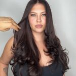 Michelle Carvalho Instagram - Por las manos de @hc.concept 🖤 en @dasspeluquerias …. Les gusto ? ❤️‍🔥