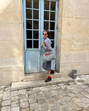Michelle Gomez Instagram - Is the strike over yet? Can I please get off this corner? Although as corners go this one @museedelachasseetdelanature is quite the prettiest one I’ve ever perched upon. 
#paris #is #tresbelle #but #nyc is my real love.  Like a goofy younger cousin you like having around. Less pretentious and a lot more comfortable. #godblessamerica
