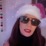 Michelle Gomez Instagram - A very #merrychristmas from my North Pole. Costume @hair_bycherise Killer Blow out @dionysiou Lippie @charlottetilbury Teeth @dr.nicolas.aguilera Root canal @jasondeblinger Attitude #needsajusting Music: Sugar Plum: Tchaikovsky @nyphilharmonic