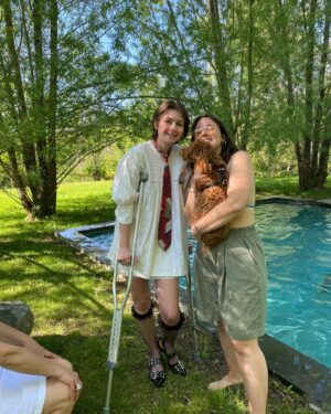 Michelle Gomez Instagram - Ingredients for a perfect day = friends, cake, sunshine and love. #happybirthday @emmas.dilemma
