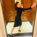 Michelle Gomez Instagram - The most wonderful night with the most phenomenal people. U know who u r. And the best bit? Always knowing when to leave the party. That’s a superpower. Next time I’ll take my readers off. 🤣🤣🤣 @viviennewestwood @silverliningopticians