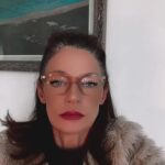 Michelle Gomez Instagram - Whoops. Come back in 3 hrs. That’s 3pm east coast Noon pacific. Live with Gavin @gavinleatherwood