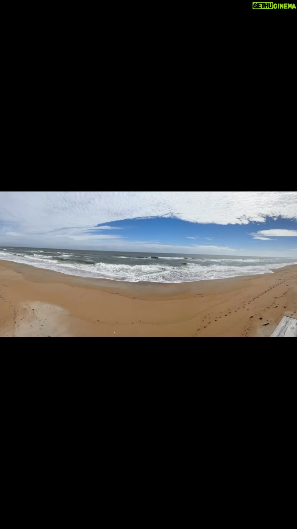 Michelle Leigh Calaway Instagram - Sometimes you truly have to break before you break (even when your “mom guilt” is in overdrive)! 🤪So grateful to have snuck away with nothing but stillness, my feet in the sand & the sound of ocean waves! Back to reality and the best hugs in the world!💙 #grateful #refreshed #prayer 🙏🏽