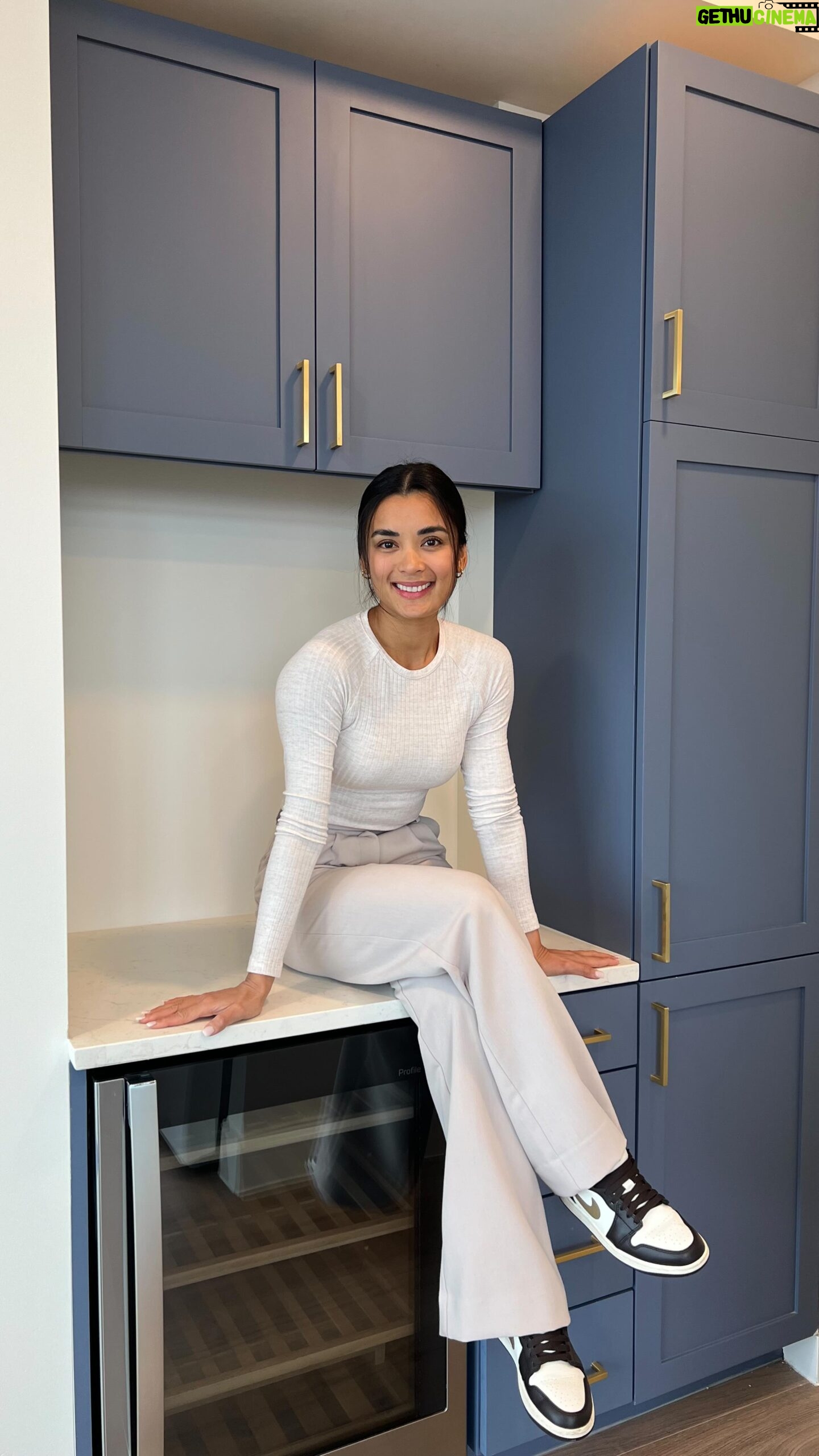 Michelle Madrigal Instagram - Amazing concession through Sunday 2/11/24 🚨 Studio-starting at $1,679 1/1-starting at $2,122 2/2-starting at $3,292 3/2- starting at $5,737 3/3-starting at $8,537 Message me for any inquiries! #realestate #austintx #austinrealtor #realestateagent #austinrealestatemarket #realestate #realtorlife #austinrealtor #realtortexas #austintx #luxuryapartments #atxapartments