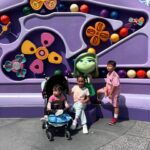 Michelle Madrigal Instagram – Core memory 🔒 👩🏽‍❤️‍👩🏽
Grateful for friends that turned into family. #disneycaliforniaadventure #cali #momdaughterlove