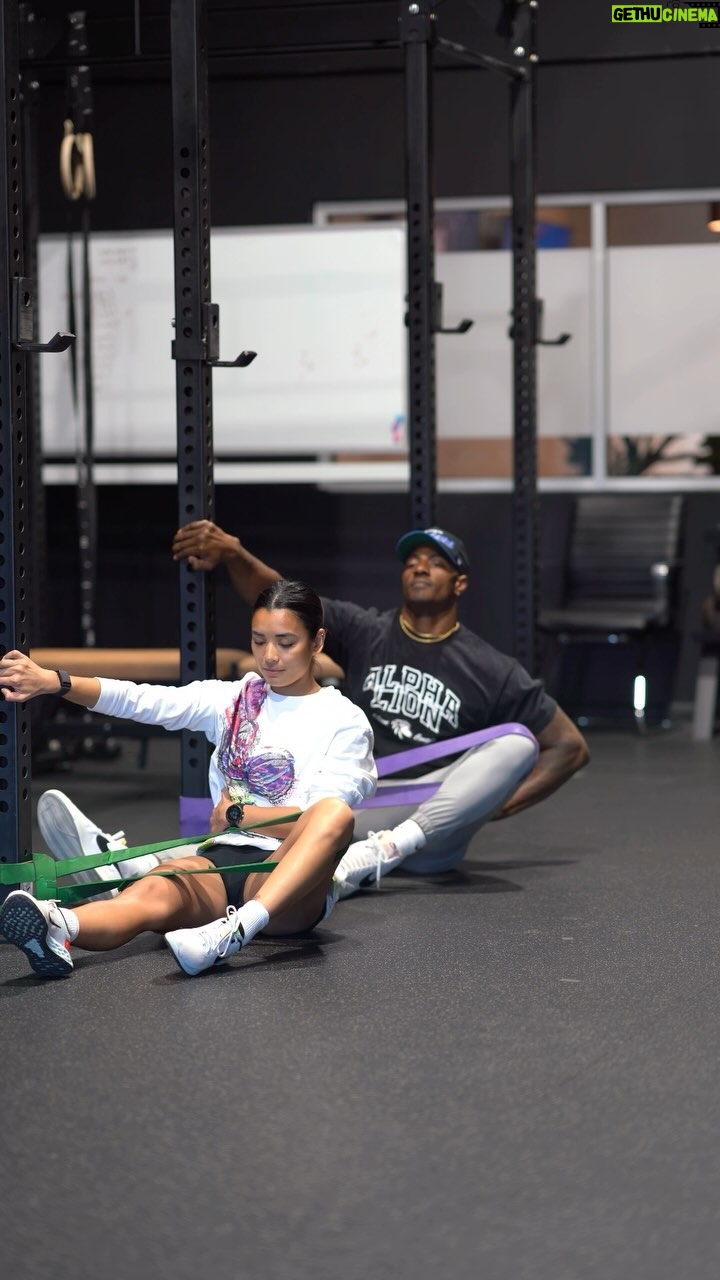 Michelle Madrigal Instagram - Hip Mobility ✅ (Save & Share) You need this if you have……. Lower back pain, Hip pain, Knee pain Decreased physical performance in sports and daily activities. try these banded Hip Mobility exercises to help relieve pain, improves, stability, athletic performance, and overall mobility ✅