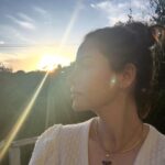 Michelle Monaghan Instagram - As the sun sets on 2023, I have a whole lotta gratitude - for this past year showed me a lot, taught me a lot and in the end, gave me a lot. 🙏 I’m downright excited for 2024 and all the experiences, lessons and opportunities that are in store for me, once again. Wishing you and your families a beautiful and blessed year to come. 🕊️#happynewyear