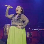 Michelle Rodríguez Instagram - Este 21 de marzo grita a todo pulmón #CantaYNoLlores junto a @michihart en Cinemex. ¡No te lo puedes perder!