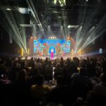 Michelle Rodríguez Instagram – 🎶 Y maullaré por ti 🎶

Ando muy feliz!! El jueves pasado 22 de febrero estrené mi nuevo show de standup comedy BUENA PERSONA en el @lunariomx estuve rodeada de gente a la que amo mucho GRACIAS a todos los que estuvieron ahí, por jugar conmigo, por hacer ese Sold out y por permitirme SER a través de la música y la comedia!! 
GRACIAS INFINITAS @rubenzepeda y @central.talent gracias por hacer locuras conmigo y por la confianza 
Mi @manunisima y @carocamppos que nunca nunca sueltan mi mano 
Y a mi familia por estar siempre desde la primera fila ♥️

@romeoyjulian por el outfit 
@glamaramamakeup por el look

Que dicha!! Espero pronto puedan verlo llévenme a darle la vuelta al mundo! ♥️✨