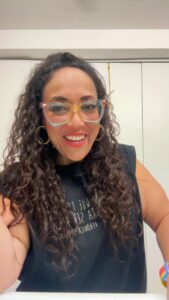 Michelle Rodríguez Instagram - 🎶Tu amor es mágico mágico amor🎶 Si quieres un amor de cuento hadas se TU la que pone la magia eligiendo al mejor. Se la protagonista de tu historia animándote a tomar el control y encontrar lo que estás buscando en Bumble 💛 @bumblelatam