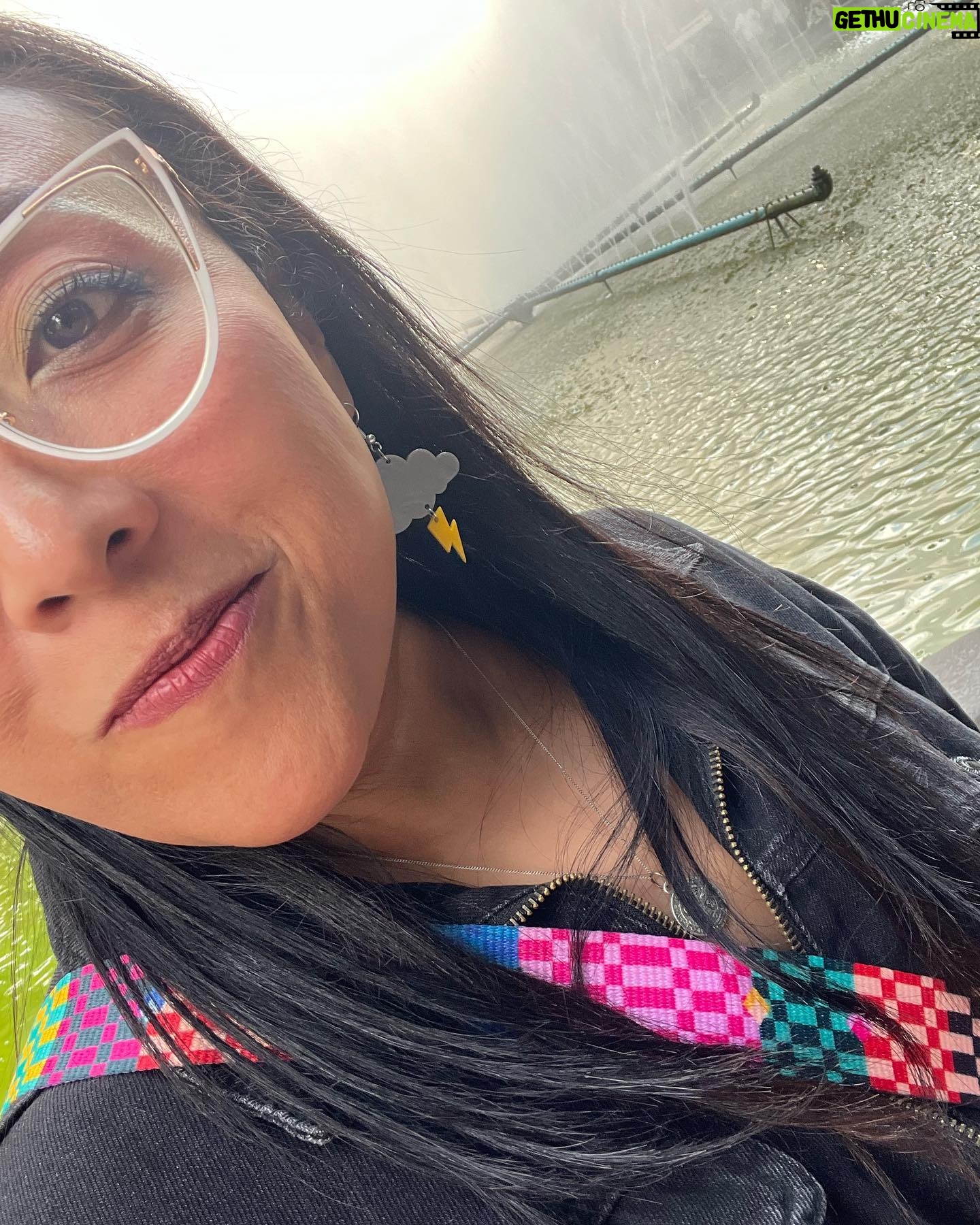Michelle Rodríguez Instagram - 🎶 Así como los labios por la piel 🎶 Soy amante de mi país, creo que lo tenemos todo, nomas nos falta darnos cuenta y aprovecharlo. Anduve buscando una foto muy “mexicana e independiente “ y hablando de mi… en esa construcción, ahí voy aprendiendo, cuestionando y soltando lo que no va, aprendiendo y reconociendo mi valor y hacerlo valer, Soy mexicana Soy independiente ♥️ Viva México!!!