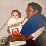 Michelle Rodríguez Instagram – 🎶 si tú supieras que tu recuerdo me acaricia como el viento🎶

A veces a  me cuesta creer todo lo que estoy viviendo, tal vez muy en su adentros sabía que algún día esto iba a pasar, no lo sé, pero de lo que estoy segura es que mucho de lo que soy es gracias a las enseñanzas de mis abuelitos, a su disciplina, paciencia y amor. 
Se que siguen iluminando mi camino y también los siento cuando los encuentro en el camino y cuando me abren puertas.
Te extrañamos desde hace 20 años pero te siento siempre, te pienso mucho y te llevo en cada andar 
Gracias por la música y el amor ♥️ ahí te llevo en la sonrisa