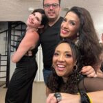 Michelle Rodríguez Instagram – 🎶 está soy yooooo🎶

Ayer se loqueó mucho con esta gente de amor infinito!! 
Seguimos de gira con @monologosvagmex 
Gracias Cancún 
Gracias por mis regalos y todo el amor 

Les amo @raquelgarzatv @polancodalilah @franescarcega