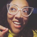 Michelle Rodríguez Instagram – Plis! No seas la gata bajo la lluvia y no caigas con el que onda perdida. Y tampoco esperes a que esa persona te caiga del cielo. Para eso está @bumblelatam Descárgala y encuentra lo que estás buscando 💛 Recuerda que tú tienes el control