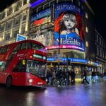Michelle Rodríguez Instagram – 🎶amar a otra persona es ver el rostro del señor🎶

Hace muchos años dije para mí “un día voy a ver Los miserables en Londres” 

Lo logré y con una de mis personas favoritas, la más amada y la que más me apoya.
Gracias mamá por vivir el sueño conmigo!

Los miserables han marcado grandes momentos en mi vida y esta vez no fue la excepción, aaah como lloramos , cuanto recordé y cuánto agradecí.

Que emoción!!