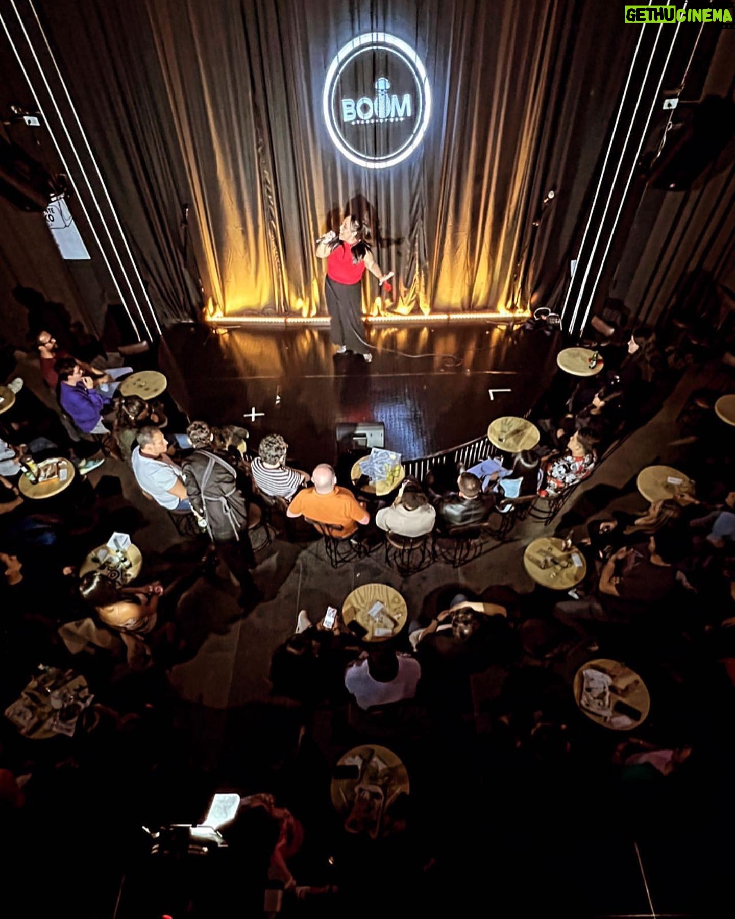 Michelle Rodríguez Instagram - 🎶 Sí, sí, sí Este amor es tan profundo Que tú eres mi consentida Y que lo sepa todo el mundo🎶 GRAN GRAN NOCHE en #bogota con mi show de #standup BUENA PERSONA Una chulada @nanasanabria_ @lacataconbotas @sandrahuertascomedia GRACIAS!!! @boomstandupco @fabricadecomedia Siempre GRACIAS al súper team @central.talent @maru.ohi @rubenzepeda Siguiente parada #Panamá