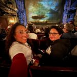 Michelle Rodríguez Instagram – 🎶amar a otra persona es ver el rostro del señor🎶

Hace muchos años dije para mí “un día voy a ver Los miserables en Londres” 

Lo logré y con una de mis personas favoritas, la más amada y la que más me apoya.
Gracias mamá por vivir el sueño conmigo!

Los miserables han marcado grandes momentos en mi vida y esta vez no fue la excepción, aaah como lloramos , cuanto recordé y cuánto agradecí.

Que emoción!!