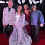 Michelle Rodríguez Instagram - 🎶Por ti publico! El Teatro te agradece hoy, porque tú estás aquí habrá función 🎶 Anoche fueron #losmetrognp que gran noche! Felicidades a les nominados, a les ganadores!! A les presentadores, a les creatives y al público, que fue su noche. ¡Felicidades @fernandacga y @cesarenriquezcabaret estuvieron espectaculares! Un día de estos tendré un Metro (o varios como @jerryvelazquez Kemosion) mientras me hace la más dichosa, producir junto con gente tan talentosa y apasionada esta ceremonia. Mucho que aprender y mucho que creer que dicha! Gracias @escenosergio por siempre confiar en mí y querer jugar conmigo. Te amo y te admiro siempre @rinarrs @analo @hernandezlassomartha @ppvaldes por la confianza y por el amor GACIAS Gracias @davidahedosol y @victoriags_oficial les amo con el alma, gracias por cuidarme tanto y ser el mejor team. Gracias a @romeoyjulian por los looks maravillosos A mi familia siempre por apoyarme Y a todos ustedes que viven esta pasión y este amor con nosotros. Nos vemos en los Metro 2024 Ah! Ya pueden escuchar la canción del opening “por ti, publico” en Spotify 😎