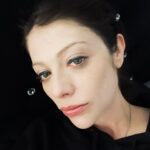 Michelle Trachtenberg Instagram - Naughty or nice list? 💋💖