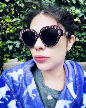 Michelle Trachtenberg Instagram - Unicorns, rhinestones and mood ⚡️😈💋🔮🦄