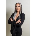 Michelle Visage Instagram – Welcome to our very normal family…..

@theaddamsfamilyuk Feb. 12 & 13 at the London Palladium link for tix in bio.

📸 @craig.sugden.photography