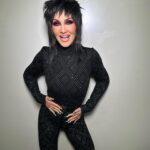 Michelle Visage Instagram - I LOVE ROCK N’ ROLL This week’s Drag Race Down Under look was SO MUCH FUN! Hair @haircraigmarsden Paint @makeupwith_leyla Outfit @thekooples It's time for the legendary SNATCH GAME on #DragRaceDownUnder! 👑 Watch now on: 🌎 @wowpresentsplus (worldwide ex. UK Down Under) Use code: DOWNUNDER for 20% off your first month! 🇦🇺 @stanaustralia 🇳🇿 @tvnz.official