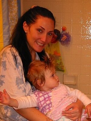 Michelle Visage Instagram - This is my baby. My youngest child. Today is her birthday. @lvvisage there isn’t a minute that you don’t amaze me. Your wit, your brains, your charm, your beauty, your sass, your resilience….. the list is endless. I thank the universe every day that I get to be your mama. Have the best day my superstar, you deserve it and more. Mama loves you to the moon…. 🖤❤️