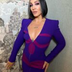 Michelle Visage Instagram – DRAG RACE UK SEASON 5 PREMIERE:

@haircraigmarsden  bob 
@heidinorthmakeup  paint 
@artconn2  style
@sergiohudson dress
@louboutinworld shoes
New Jersey sass in a wannabe UK gal 🇬🇧