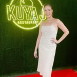 Michelle Vito Instagram – pinoy food for date nights is still the best 💛

had first dibs on this delicious feast that @kuyajresto hosted last night! Five star dining with two star prices & a curated menu of our favorite pinoy dishes with a twist 😉

#chefginoxkuyaj #kuyajresto