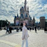 Michelle Vito Instagram – disney baby ✨ 

🧥: @hm