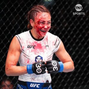 Michelle Waterson-Gomez Instagram - Nothing but heart from The Karate Hottie ❤️🥋

@karatehottiemma 

#UFCVegas79