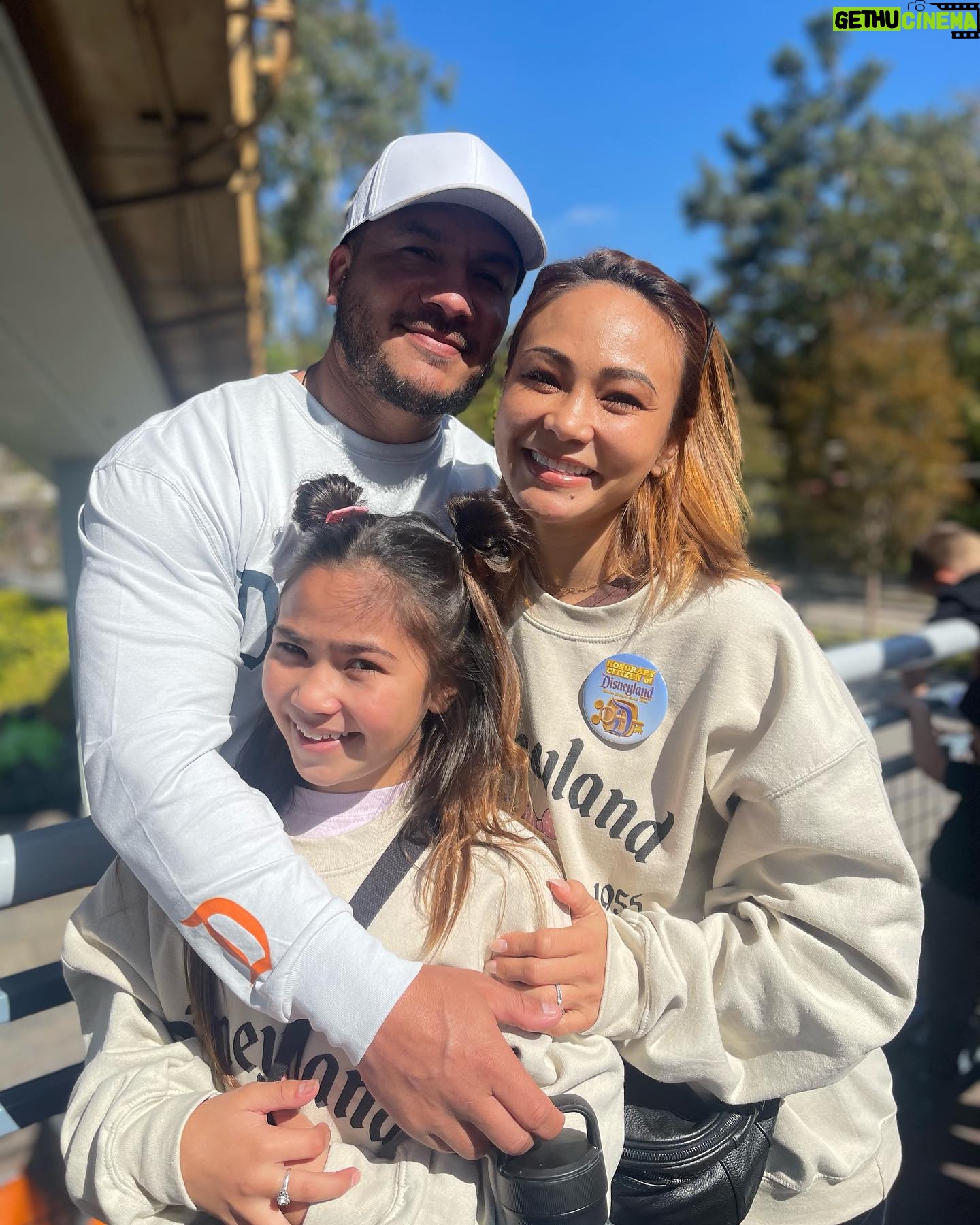 Michelle Waterson-Gomez Instagram - Photo dump