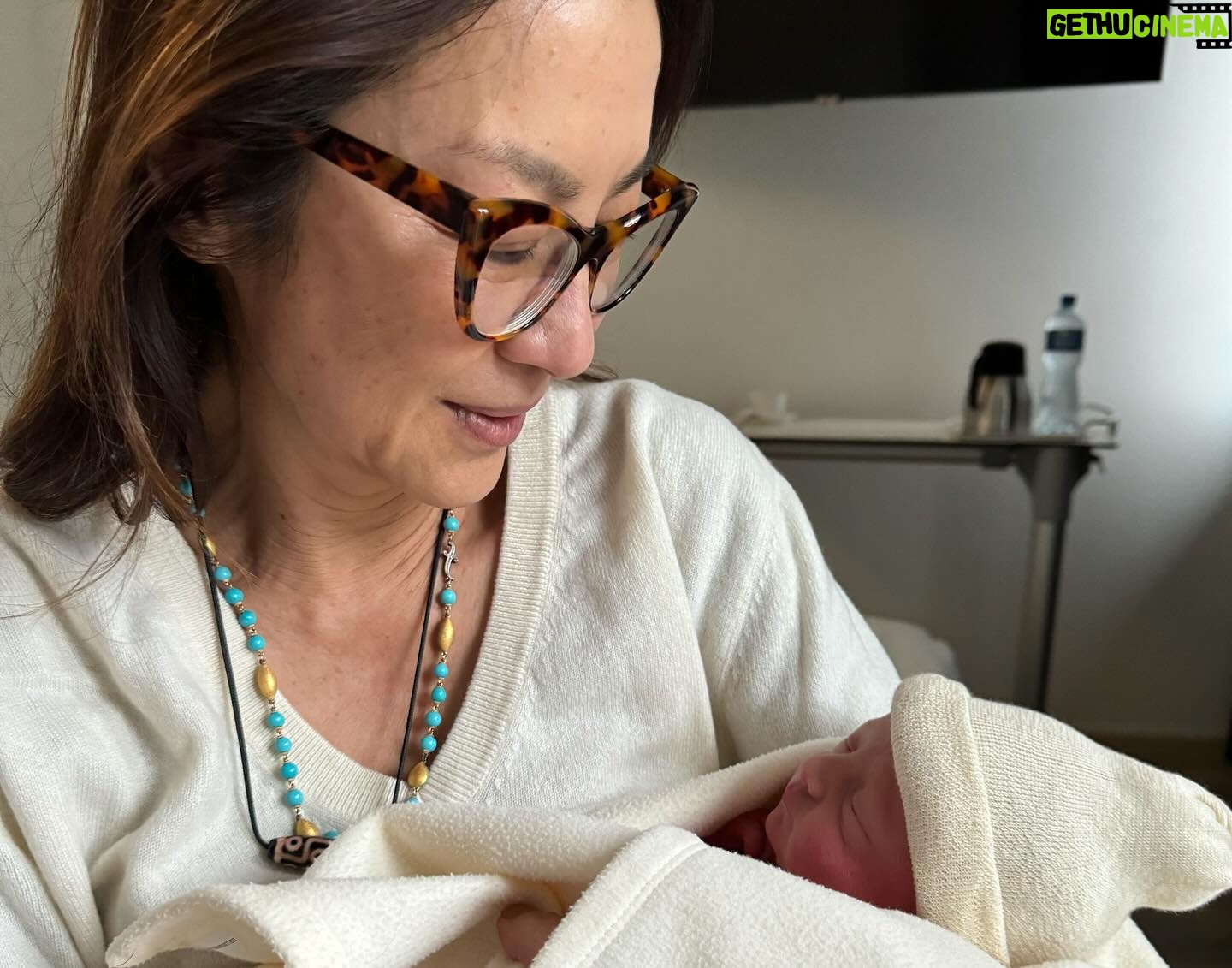 Michelle Yeoh - 155.1K Likes - Love love love ❤️🥰❤️🥰✨✨