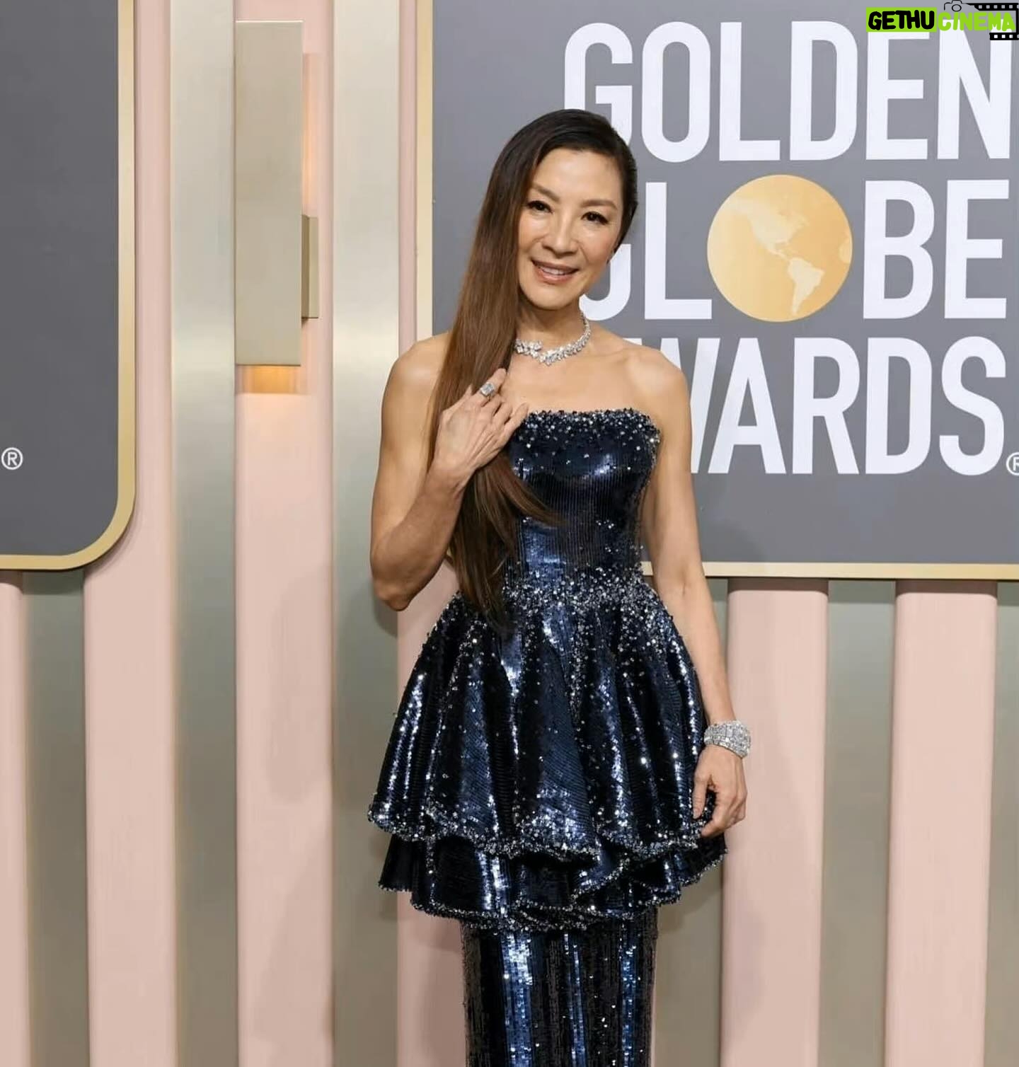 Michelle Yeoh Instagram - It has been a year… can’t wait to go back today ✨ @goldenglobes
