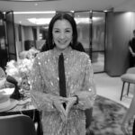 Michelle Yeoh Instagram - Thank you amazing team ✨✨ Stylist: @denagia Makeup: @tykamen.l Hair: @robertvetica Dress: @maisonvalentino Watch: @richardmille Earrings: @moussaieffjewellers Ring: @tiffanyandco And @mo_landmarkhk 🥂 Photo by: @gregwilliamsphotography Thank you ✨🙏🏻 #imaFan