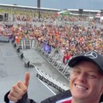 Mick Schumacher Instagram - Awesome crowd here at silverstone🇬🇧