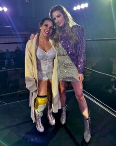 Mickie James Instagram - first run through of @thelastmatchexperience in front of a live crowd and we couldn’t be more proud! up next: opening night 🤼🎟️🎭 #tlmtour