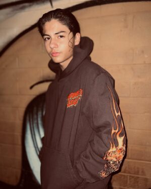 Miguel Mora Instagram - Thank you @unfinishedlegacy for sending me all of this merchandise!! I love the design and style!😃🔥

Life is too short to wear boring clothes!!

#unfinishedlegacy #clothingbrand #fashion #style #checkemout #model #streetwear #streetwearfashion #art #clothingline #clothes #hoodies #hoodieseason