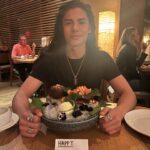Miguel Mora Instagram – 17 🤘🏼🥳

Thank you for all of the Birthday wishes, LOVE YOU GUYS!! 🖤