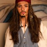 Miguel Mora Instagram - Happy Halloween mate 🍻 #captainjacksparrow #jacksparrow #piratesofthecaribbean #disney #johnnydepp #halloween #halloweencostume #halloween2023 #costume #miguel #miguelmora @johnnydepp