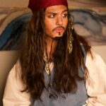 Miguel Mora Instagram - Happy Halloween mate 🍻 #captainjacksparrow #jacksparrow #piratesofthecaribbean #disney #johnnydepp #halloween #halloweencostume #halloween2023 #costume #miguel #miguelmora @johnnydepp