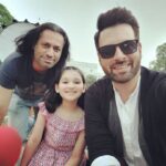 Mikaal Zulfiqar Instagram - What a lovely day to shoot in the park. #Fraud @idream_entertainment @arydigital.tv @saqibkofficial @afaafmalik54 #ComingSoon