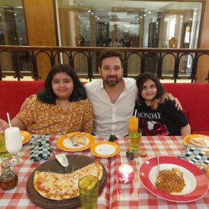 Mikaal Zulfiqar Instagram - These pictures pretty much sum up the foodies we are. Love my little ladies, say MashaAllah
