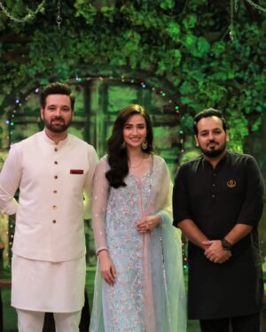 Mikaal Zulfiqar Instagram - Great fun on @jeetopakistan_ary tonight
Wearing @shaffer.store @gracefabricsint styled by @raoalikhan