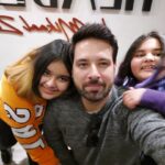 Mikaal Zulfiqar Instagram - Their first hair colour @headlinesofficial 👨‍👧‍👧
