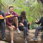 Mikaal Zulfiqar Instagram - 4 loag papar bail rahe hein @amarkhanlove @kinzarazzak @aliabbasofficial Coming soon @harpalgeotv @7thskyentertainment