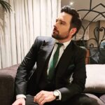 Mikaal Zulfiqar Instagram – Just me